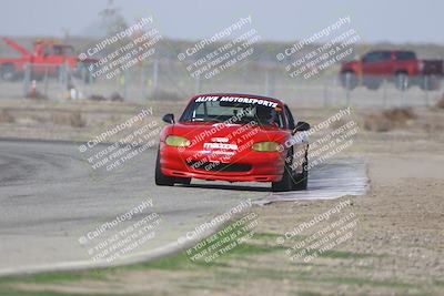 media/Oct-25-2025-CalClub SCCA (Sat) [[34c778dfbe]]/Group 4/Qualifying/